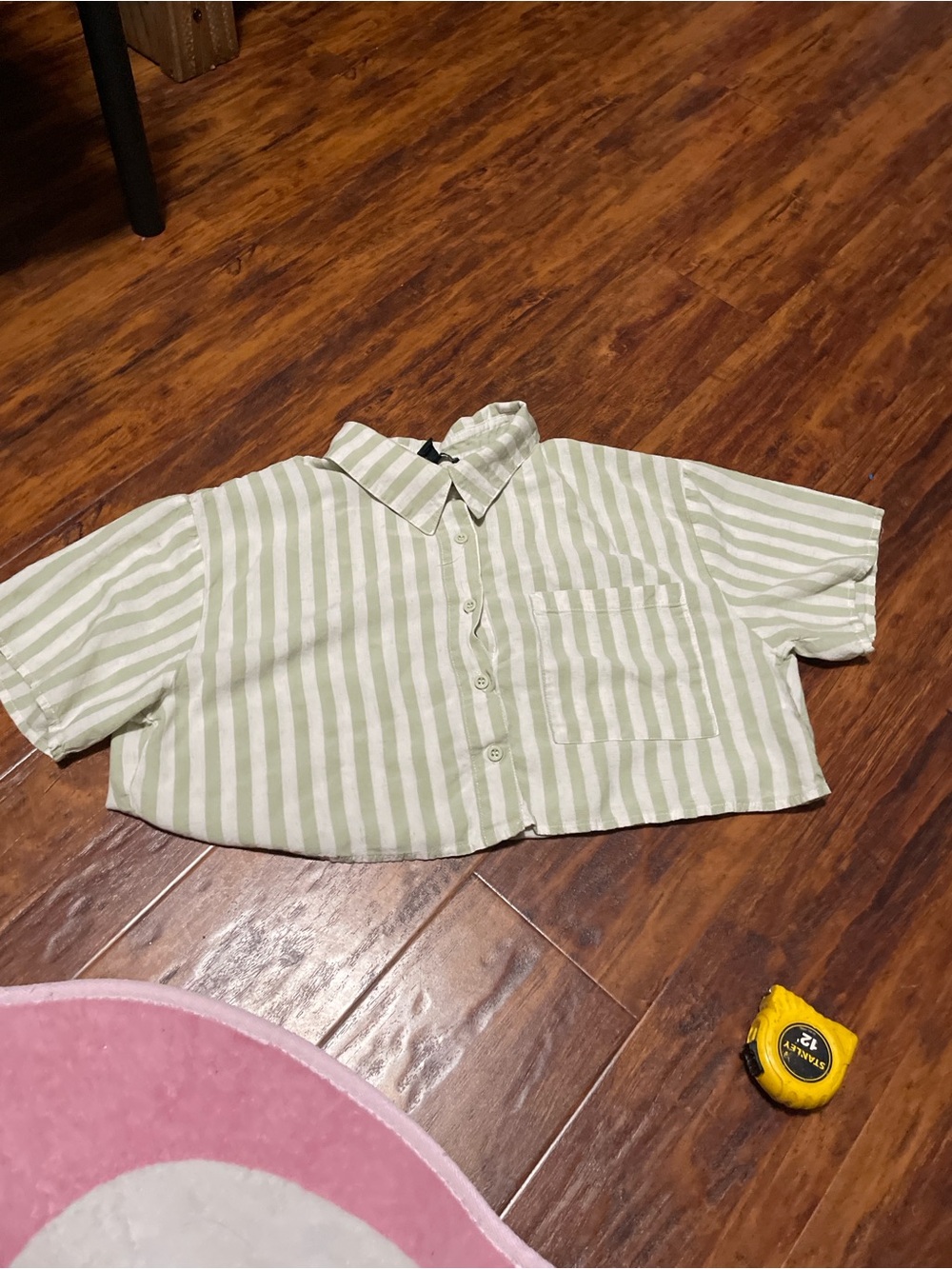 Forever 21 Light Green & White Striped Cropped Button-Down Shirt